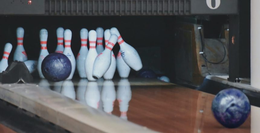 Step-by-Step Breakdown-How to Play and Score in a Game of Bowling